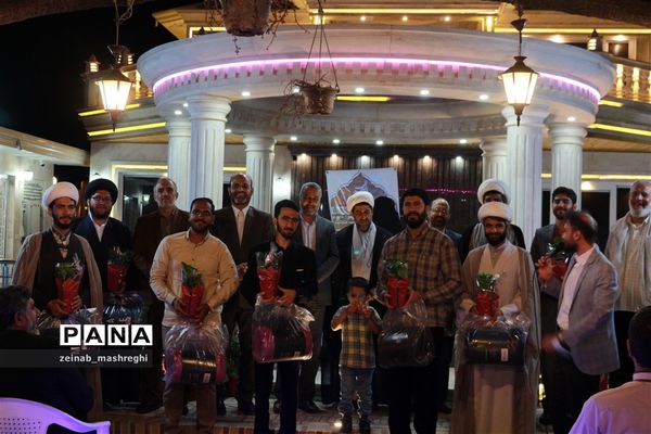 مراسم تجلیل و تقدیر از اساتید برتر مدارس جنت و موسسه امیرالمومنین کاشان