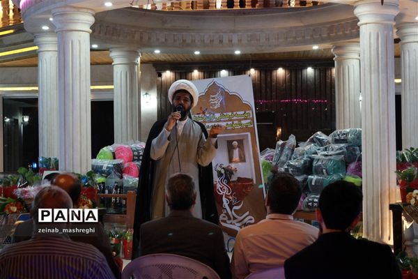 مراسم تجلیل و تقدیر از اساتید برتر مدارس جنت و موسسه امیرالمومنین کاشان