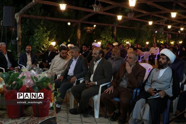 مراسم تجلیل و تقدیر از اساتید برتر مدارس جنت و موسسه امیرالمومنین کاشان