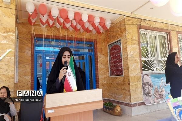 بزرگداشت روز معلم در دبیرستان شاهد کوثر شهرستان رباط‌کریم