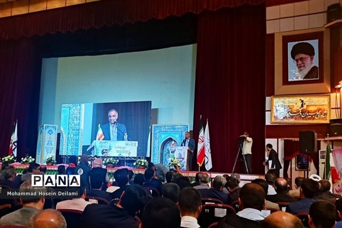 برگزاری اجلاسیه سراسری نماز همزمان با انتخاب 28 هزار آموزگار ابتدایی در فارس