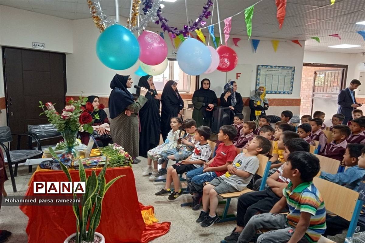 برگزاری جشن روز معلم در مدرسه شهید جعفر عرب مقصودی بخش جوادآباد