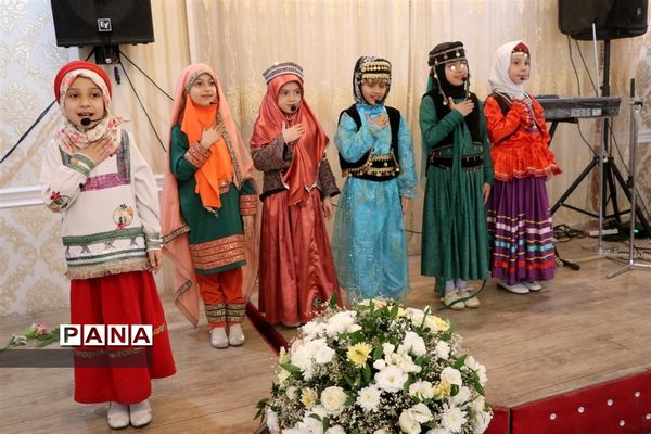 مراسم تجلیل و تقدیر از فرهنگیان منطقه ۳