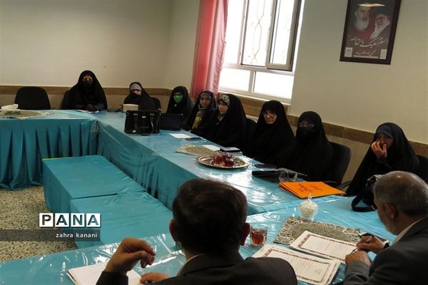 هشتمین دوره مسابقات قرآن عترت و نماز بانوان فرهنگی خراسان شمالی