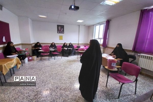 هشتمین دوره مسابقات قرآن عترت و نماز بانوان فرهنگی خراسان شمالی