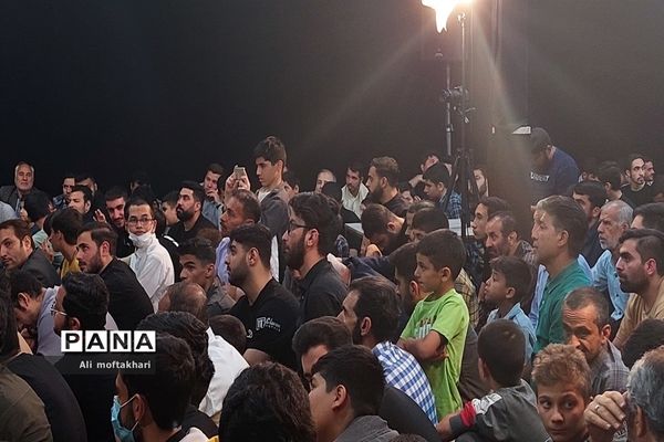 مراسم چهلمین روز شهادت شهید میلادحیدری در شهرستان‌قرچک