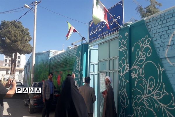 ‌تجدید میثاق فرهنگیان شهرستان گلپایگان در کنار قبور مطهر شهدای فرهنگی شهرستان