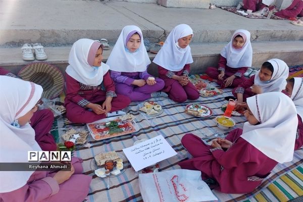برگزاری صبحانه سلامت در دبستان بوستان شهرستان بن