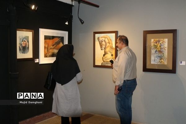 نخستین نمایشگاه گروهی هنرستان‌های تجسمی با عنوان تجسم خلاق