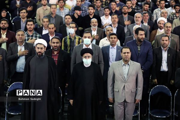آیین بزرگداشت مقام معلم با حضور رئیس جمهوری