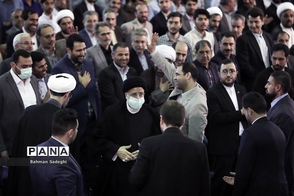 آیین بزرگداشت مقام معلم با حضور رئیس جمهوری