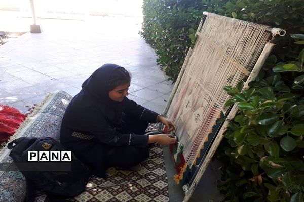 شرکت دانش‌آموزان ابرکوهی در مسابقات استانی فرهنگی هنری امید فردا