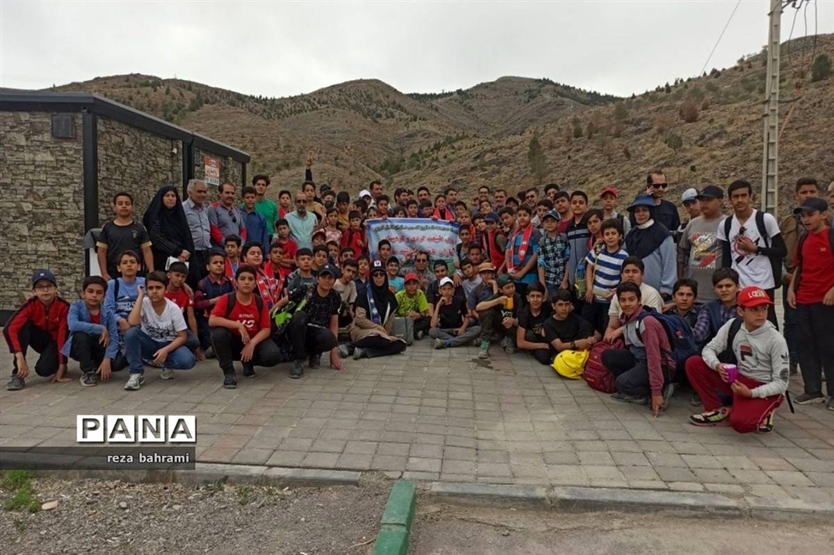 اردوی کوهپیمایی و طبیعت‌گردی دانش‌آموزان پیشتاز ناحیه ۷ مشهد مقدس