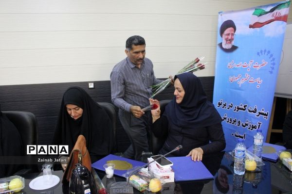 تقدیر از معلمان و مدیران نمونه آموزش و پرورش استثنایی استان بوشهر