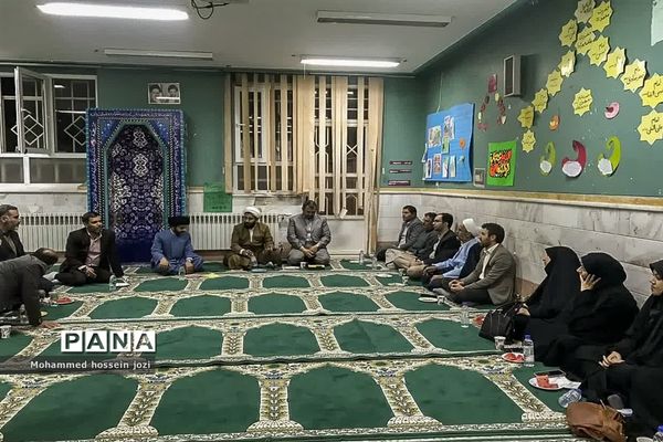 مراسم افتتاحیه مسابقات قرآنی دختران دانش‌آموز استان  قم
