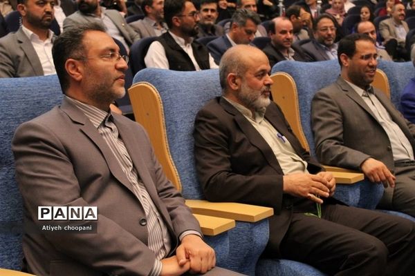 همایش تجلیل از معلمان نمونه شهر تهران «معلم هادی تربیت»