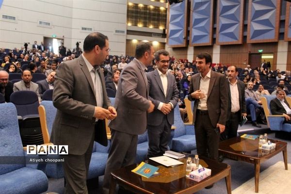 همایش تجلیل از معلمان نمونه شهر تهران «معلم هادی تربیت»