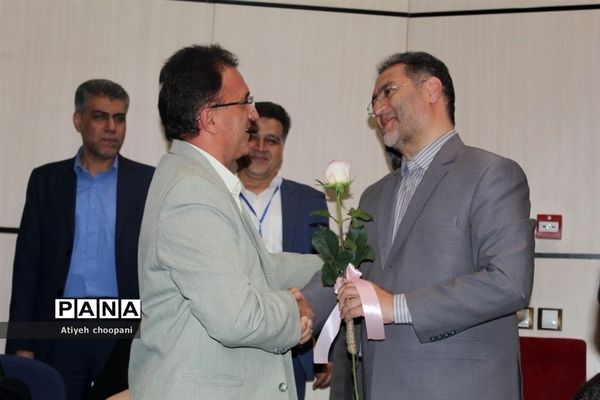 همایش تجلیل از معلمان نمونه شهر تهران «معلم هادی تربیت»