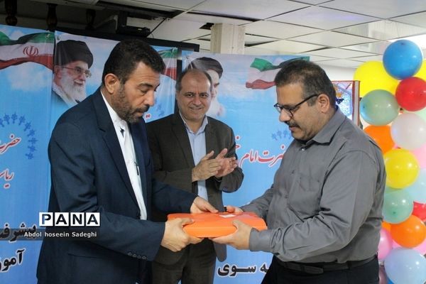 جشن گرامیداشت مقام معلم ویژه همکاران اداره کل آموزش و پرورش استان بوشهر