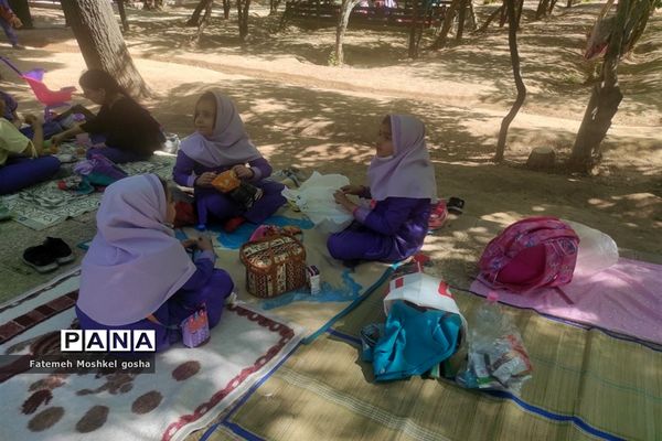 اردوی فرهنگی تفریحی دانش‌آموزان دبستان دخترانه مبعث ناحیه 3 شیراز