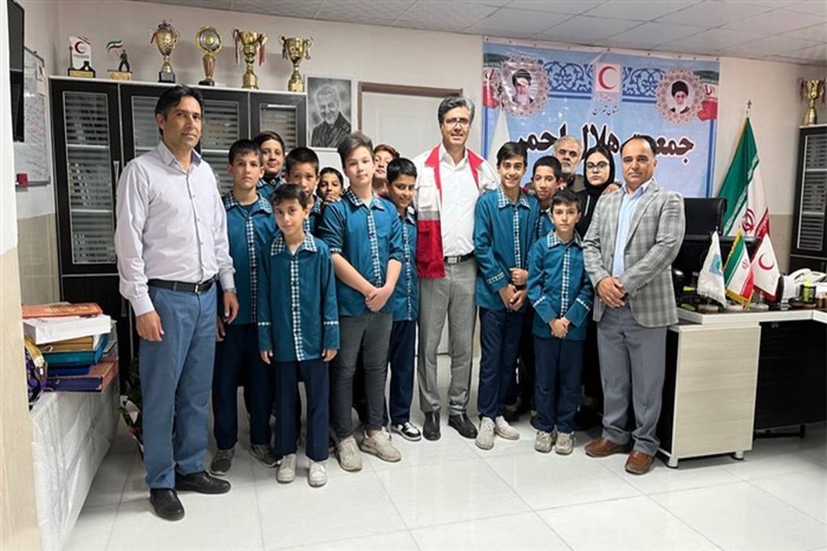 دیدار دانش‌‌‌آموزان دبستان محترم علاقبندنیا با رییس جمعیت هلال احمر ملارد