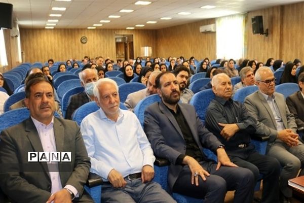 تجلیل از مؤسسان ، مدیران و معلمان مدارس غیردولتی شهرستان قدس