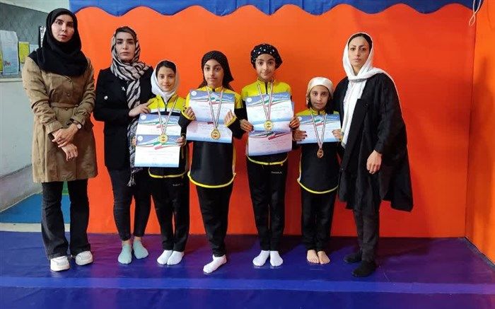 درخشش دانش‌آموزان دختر ژیمناست ملارد در مسابقات شهرستان‌های تهران