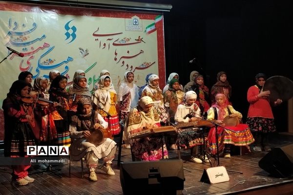 آغاز مسابقات مرحله استانی جشنواره فرهنگی هنری امید فردا  در مازندران