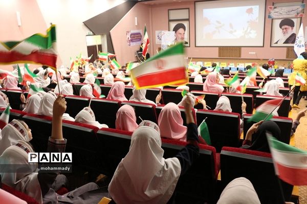 برگزاری آیین گرامیداشت بیست وچهارمین سالروز تاسیس سازمان دانش آموزی در اردبیل