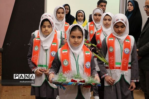 برگزاری آیین گرامیداشت بیست وچهارمین سالروز تاسیس سازمان دانش آموزی در اردبیل