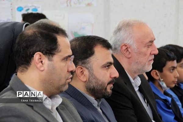 آیین امضای تفاهم‌نامه و آغاز عملیات اجرایی اتصال پرسرعت مدارس کشور از طریق فیبر نوری fttx