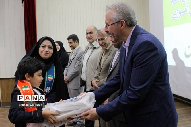 گرامیداشت سالروز تاسیس سازمان دانشآموزی در ارومیه
