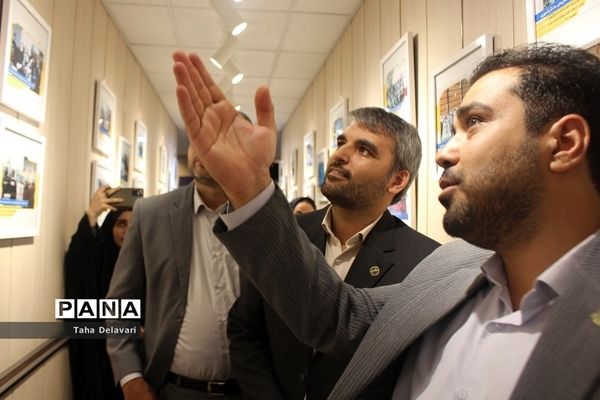 افتتاح نگارخانه سازمان دانش‌آموزی شهرستان‌های استان تهران با عنوان «فرصت نوجوانی»