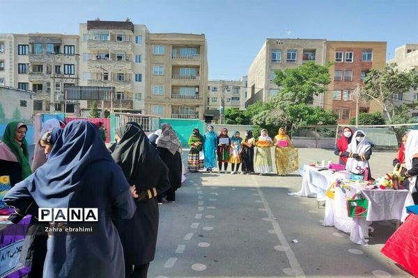 برگزاری جشنواره خوارزمی محور بازارچه در مدرسه عطیه ۲ ملارد