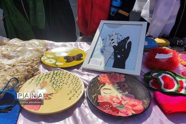 برگزاری جشنواره خوارزمی محور بازارچه در مدرسه عطیه ۲ ملارد
