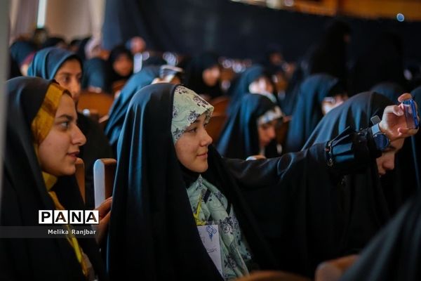 اختتامیه مسابقات قرآن کریم دختران دانش‌آموز استان قم