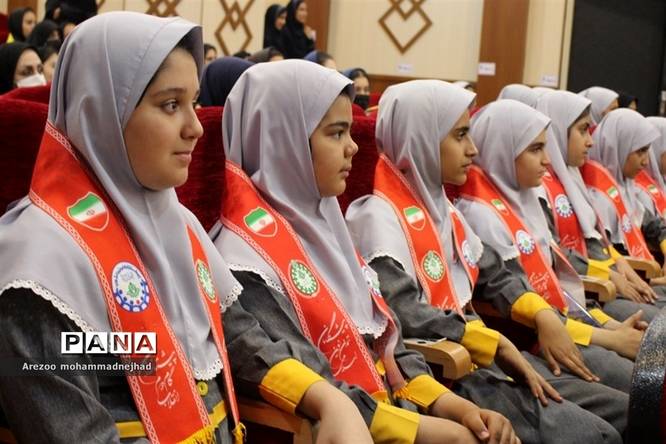 آیین سپاس دانشآموز بهمناسبت سالروز تاسیس سازمان دانشآموزی شهرستان قرچک