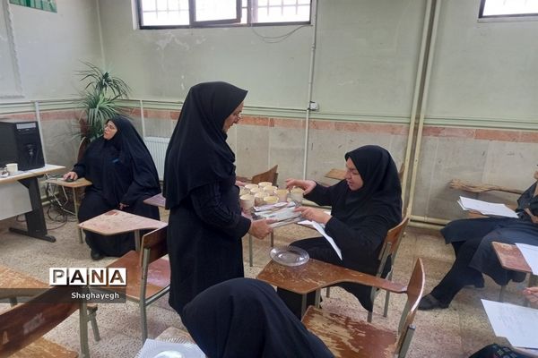 جلسه به روز رسانی و فعال‌سازی اکسل داوری مرحله مدرسه‌ای در دبیرستان عدالت شهر جوادآباد