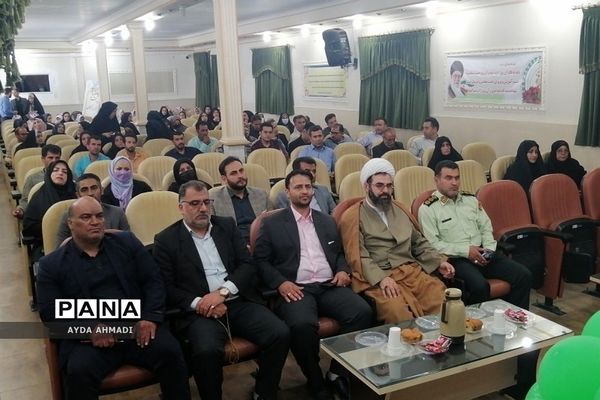 آیین سپاس معلم در فشافویه
