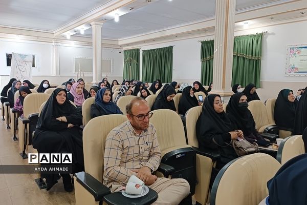 آیین سپاس معلم در فشافویه
