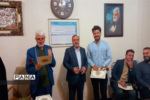 دیدار جمعی از معلمین شهرستان نظرآبادی با نماینده مجلس شورای اسلامی نظرآباد