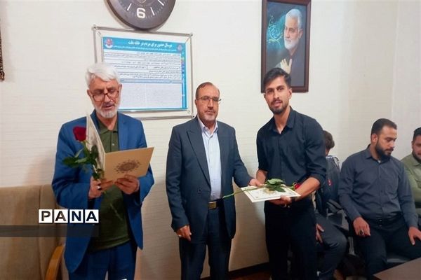 دیدار جمعی از معلمین شهرستان نظرآبادی با نماینده مجلس شورای اسلامی نظرآباد