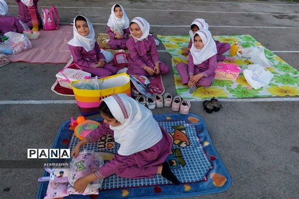 برگزاری اردوی درون مدرسه‌ای در دبستان بعثت شهرستان ابرکوه