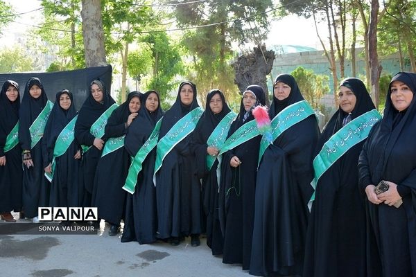 دسته عزاداری به‌مناسبت شهادت امام جعفر صادق در بهارستان 2