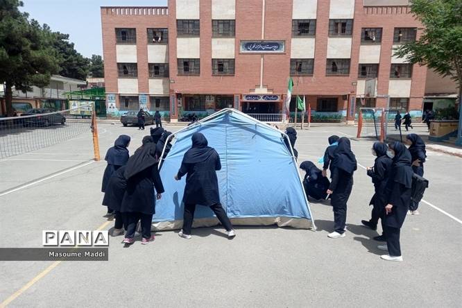 برگزاری اردوی آموزشی دانش‌آموزان دبیرستان قلم‌چی ناحیه 3 کرج