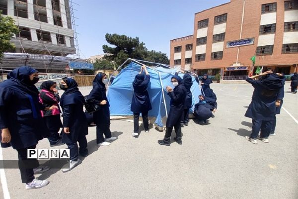 برگزاری اردوی آموزشی دانش‌آموزان دبیرستان قلم‌چی ناحیه 3 کرج