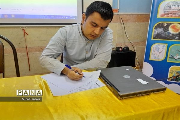 جشنواره خوارزمی محور پژوهش در دبیرستان فاطمیه ملارد