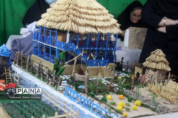 افتتاح بازارچه کسب و کار دانش‌آموزی در نمایشگاه بین المللی گیلان