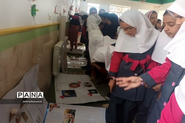 نمایشگاه طرح جابربن حیان دبستان شهید نجاتی ابرکوه