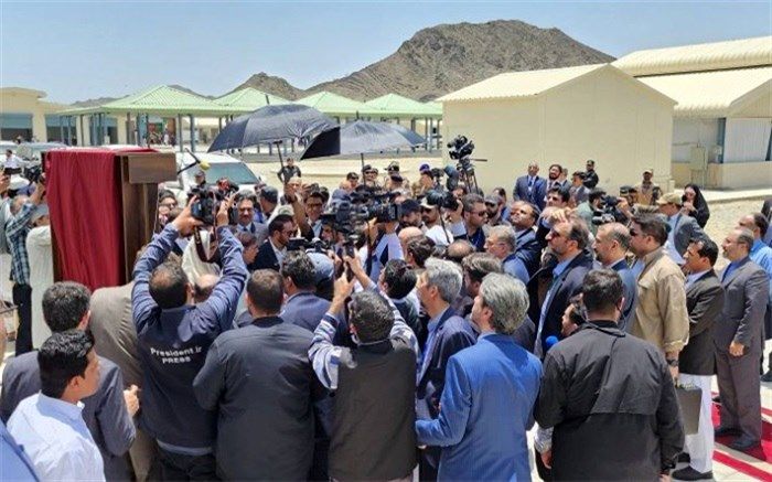 افتتاح بازارچه مرزی ‌و خط تبادل برق میان ایران و پاکستان